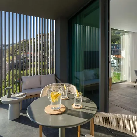 Hills Iv With Sea View * Calheta (Madeira)