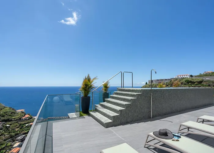 Hills Iv With Sea View Daire *